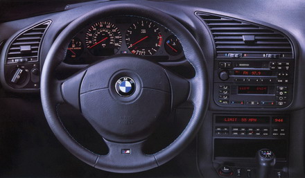 Передняя панель М3