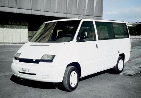 РАФ М1 Роксана. 